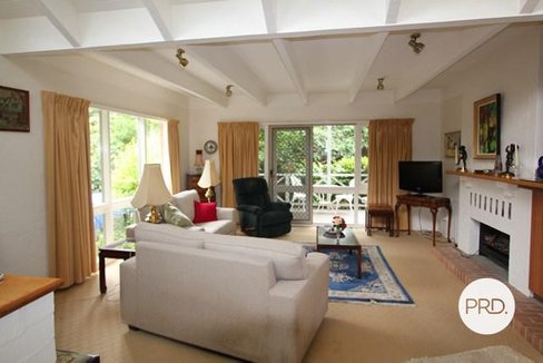 212 Eddy Avenue, MOUNT HELEN VIC 3350