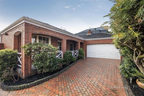 2 12 Yerrin Street Balwyn 3103