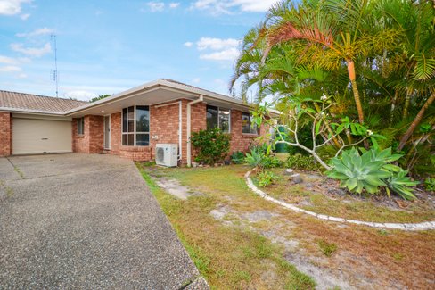 2/120 Hastings Road, BOGANGAR NSW 2488