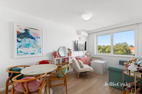 21/27 Mitford St  St Kilda 3182