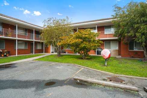 2/127A Hopkins Street, MOONAH TAS 7009