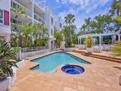 21/28 Chairlift Avenue, MIAMI QLD 4220