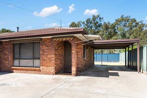 2/13 Beverley Street, KANGAROO FLAT VIC 3555