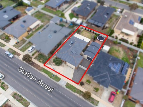 213 Station Street, EPSOM VIC 3551