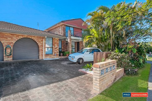 2/13 Sunbird Street, BURLEIGH WATERS QLD 4220
