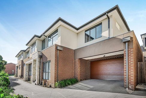 2/130 Parker Street  Templestowe 3106