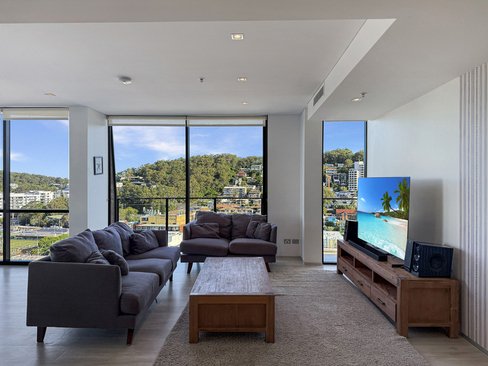 2131/2-14 The Esplanade, Burleigh Heads QLD 4220