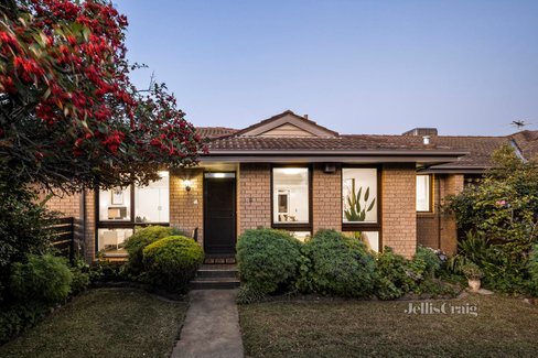 2 1316 Glen Huntly Road Carnegie 3163