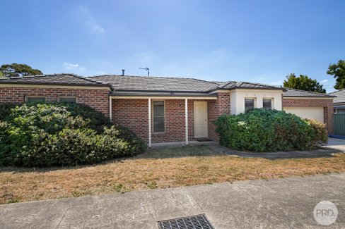 2/1318 Geelong Road, MOUNT CLEAR VIC 3350