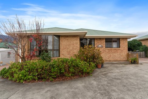 2/136 Hopkins Street, MOONAH TAS 7009