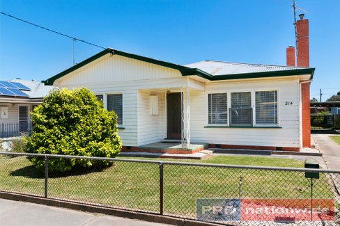 214 Yarrowee Street, SEBASTOPOL VIC 3356