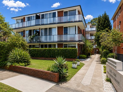 2/143-144 The Grand Parade, MONTEREY NSW 2217