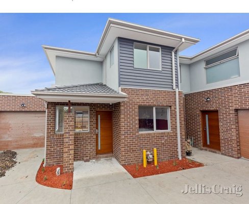 2/145 Oriel Road Bellfield 3081