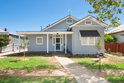 215 Gurwood Street, WAGGA WAGGA NSW 2650