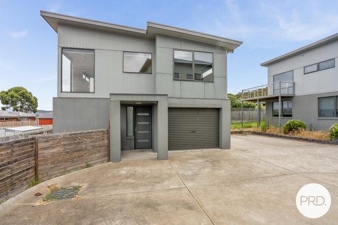 2/15 Ivy Close, OAKDOWNS TAS 7019