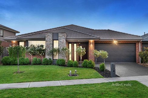 215 Mandalay Circuit Beveridge 3753