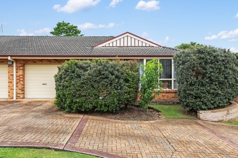 2/15 Proserpine Close, ASHTONFIELD NSW 2323