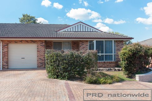 2/15 Proserpine Close, ASHTONFIELD NSW 2323