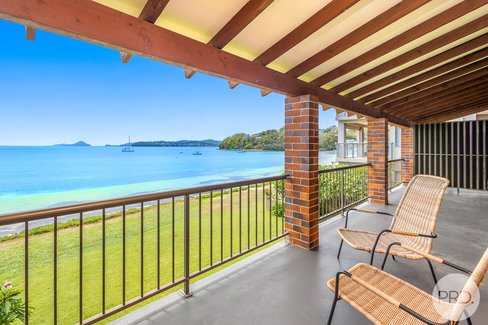 215 Soldiers Point Road, SALAMANDER BAY