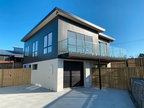 2/15 Suncrest Street, MIDWAY POINT TAS 7171