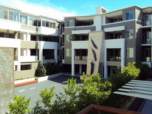 215/40 St Quentin Avenue, CLAREMONT WA 6010