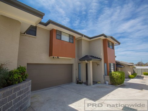 2/16 High Street, EAST MAITLAND NSW 2323