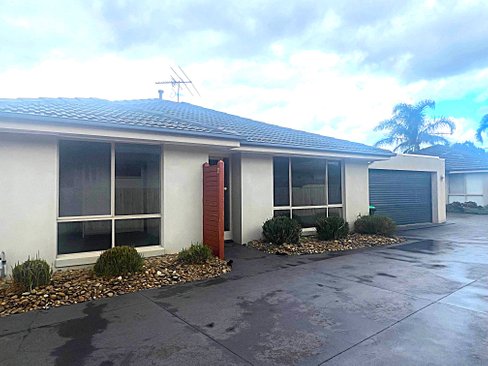 2/16 Tarella Road Chelsea 3196