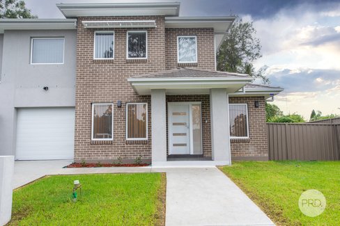 2/16 Timgalen Ave, South Penrith