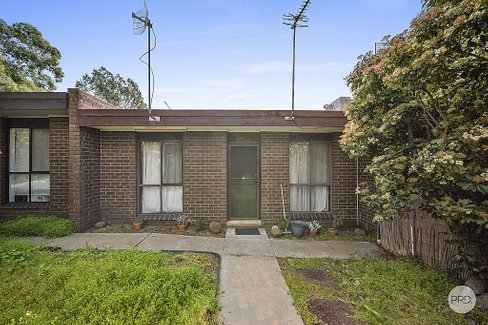 2/17 Arms Street, LONG GULLY VIC 3550