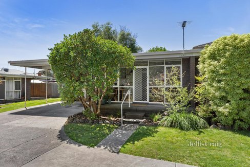 2 17 Tunstall Avenue Nunawading 3131