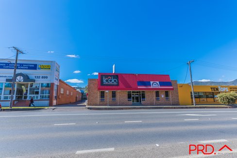 2/172 Peel Street, TAMWORTH NSW 2340