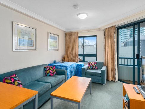 218/99 Griffith St, COOLANGATTA QLD 4225