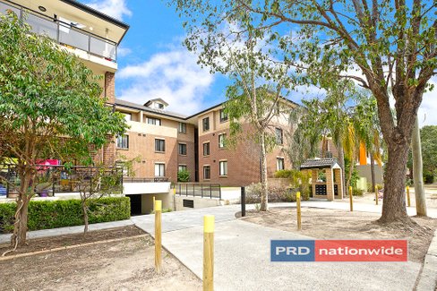 21/9-13 Dent Street, JAMISONTOWN NSW 2750