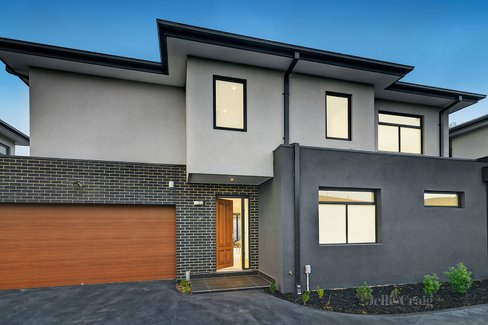 2/19 Grenfell Road Mount Waverley 3149