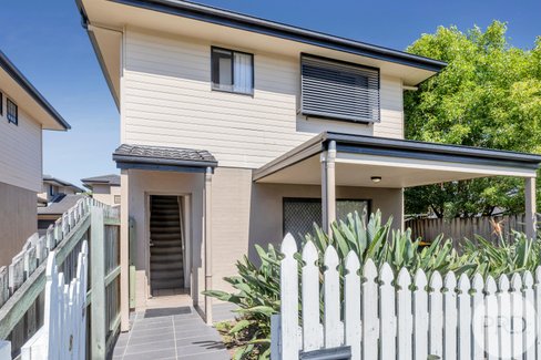 2/19 Rodway Street, ZILLMERE QLD 4034