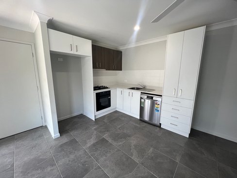 2/194 Warrah Drive, TAMWORTH NSW 2340