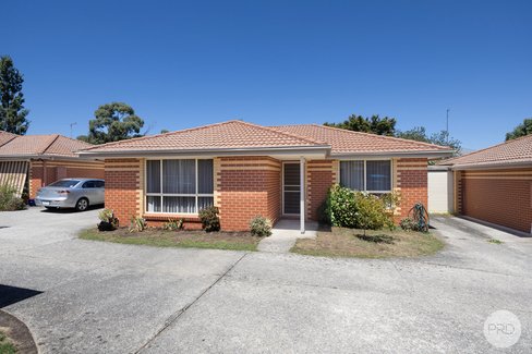 2/199 Yarrowee Street, SEBASTOPOL