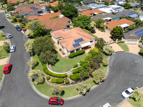 22 Abby Crescent, ASHMORE QLD 4214