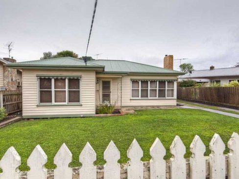 22 Ash Road Leopold 3224