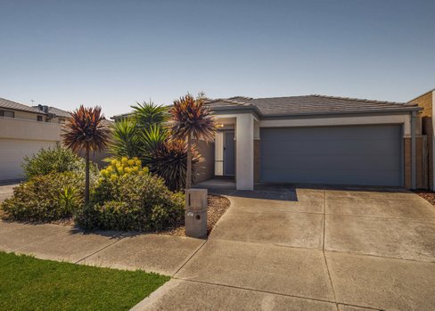 22 Braeburn Street Doreen 3754