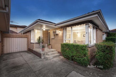 2 2 Capitol Avenue Mckinnon 3204