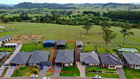 22 Cockatoo Ridge, ABERGLASSLYN NSW 2320