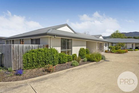 2/2 Cottage Road, KINGSTON TAS 7050