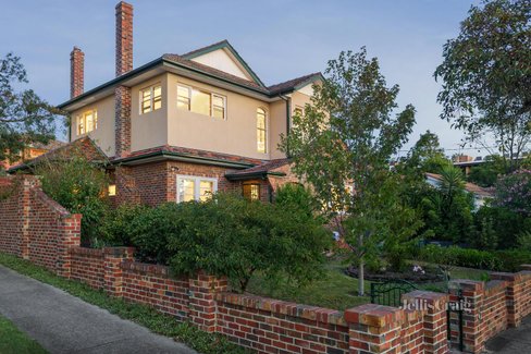 22 Donaldson Street Ivanhoe 3079