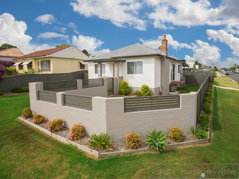 22 First Avenue, RUTHERFORD NSW 2320