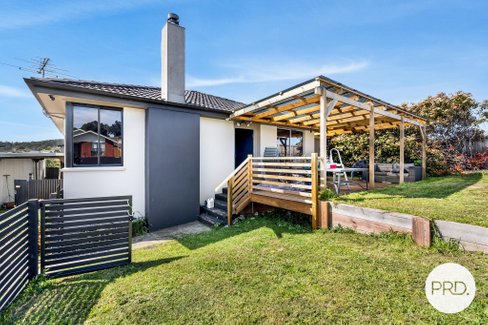 22 Holloway Drive, HERDSMANS COVE TAS 7030