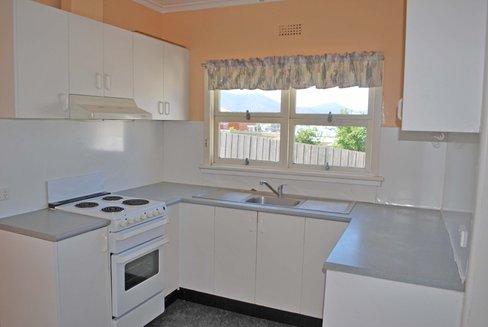 2/2 Keats Avenue, WEST MOONAH TAS 7009