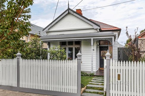 22 Leonard Street Northcote 3070