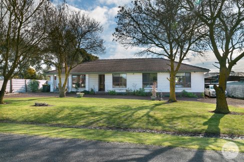 22 Lyons Street, SKIPTON VIC 3361