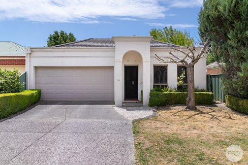 22 Norfolk Avenue, LAKE GARDENS VIC 3355